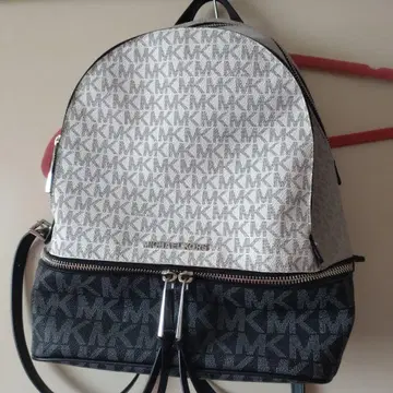 MICHAEL KORS 로고 백팩