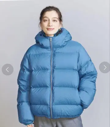 후드 부착 블루 다운 자켓