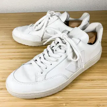 [ 레어 ] VEJA V-12 베자 화이트 가죽 28.0cm