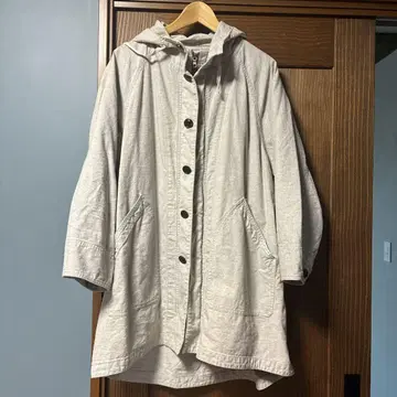 네스트로브 UPCYCLELINO 코트