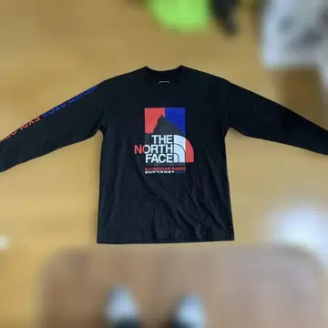 THE NORTH FACE 롱 슬리브 T셔츠 S 블랙
