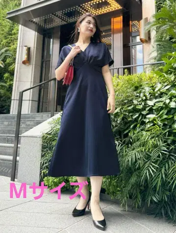 셀펜티나 이지 새틴 원피스 M 사이즈 새상품급
