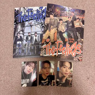 WEi The Feelings 2 형태 + 준 포토카드 3장 포함