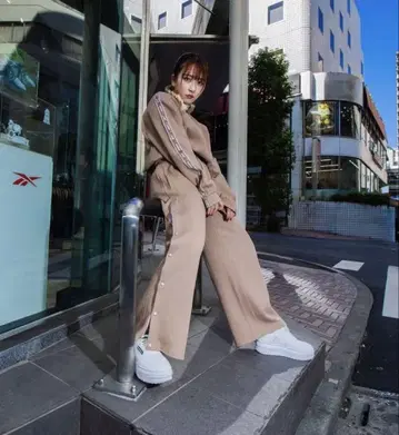 짐웩 하프 지퍼 상의 팬츠 / JIMWAG (베이지) ML 사이즈