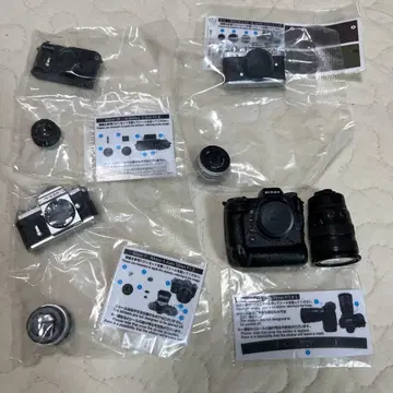 Nikon 미니어처 컬렉션 4점