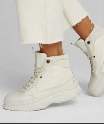 새상품 PUMA 푸마 우먼 마이라 스니커즈 22cm