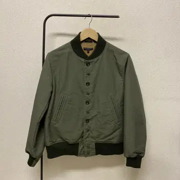 ENGINEERED GARMENTS 밀리터리 자켓 S 사이즈 올리브