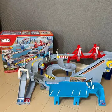 새상품급 타카라토미 토미카 2way 활기찬 고속도로