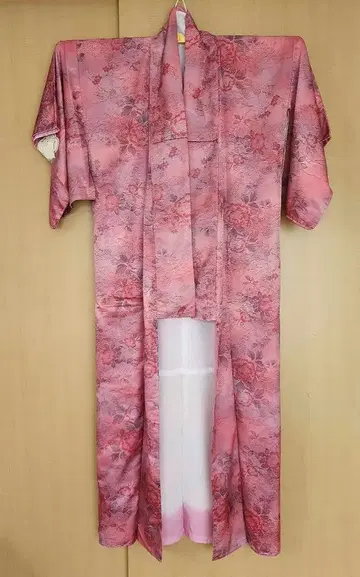 코몬 기모노 시츠케츠키