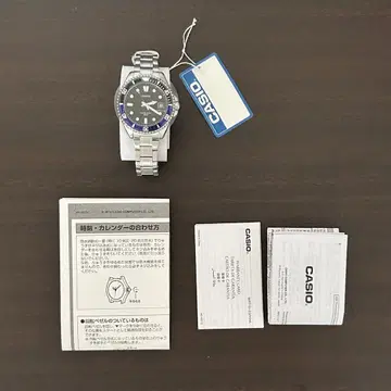 CASIO 카시오 손목시계 작음 해외 모델 MDV-10D-1A2V