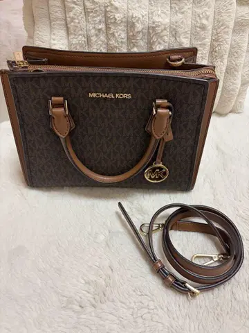 MICHAEL KORS 숄더백 브라운