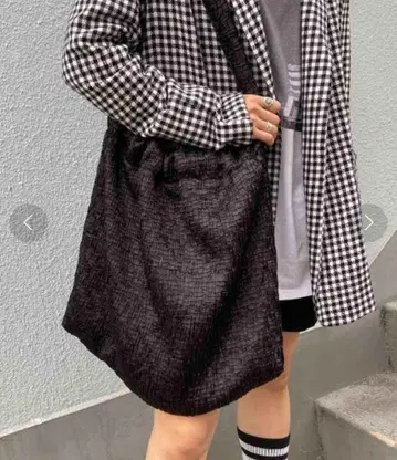 Casselini 더블 플리츠 숄더