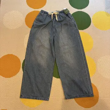 새상품 프릭스스토어 워시 가공 이지 데님 팬츠