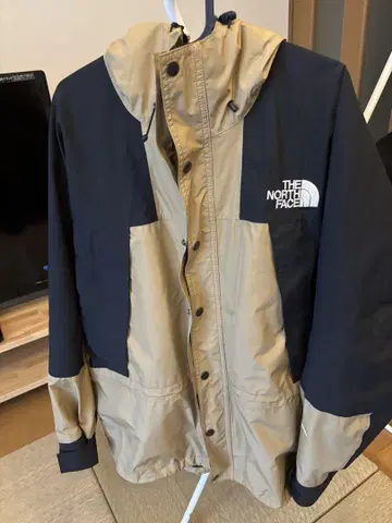 THE NORTH FACE 레트로 마운틴 라이트 자켓