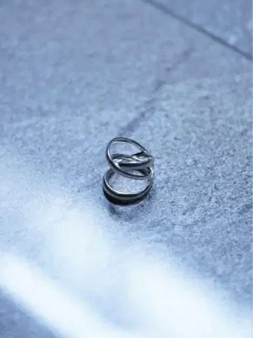 OX JEWELRY High-End Annulus Ring