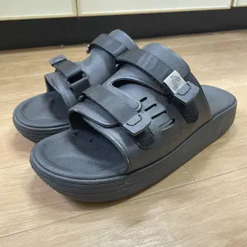 SUICOKE 스이콕 샌들 URICH BLACK