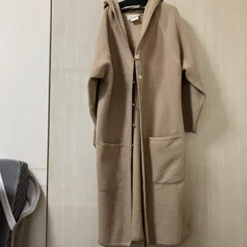 Laurel 후드 부착 롱 코트 베이지