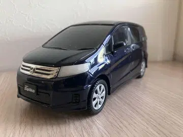 Honda FREED Spike 컬러 샘플 미니카