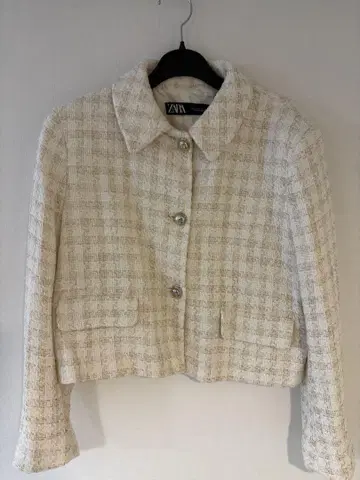 ZARA 화이트 x 골드 자켓