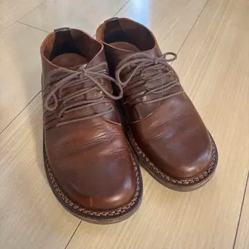 트리픈 브라운 레이스업 가죽 신발