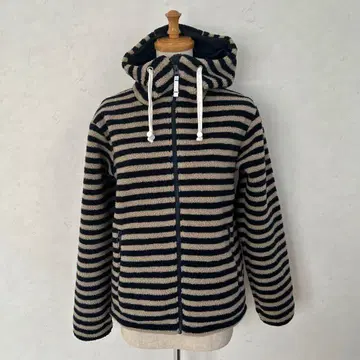 헬리한센 후드 부착 보아 자켓