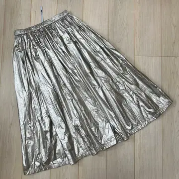 새상품급 SARA LANZI 사라 란치 스커트