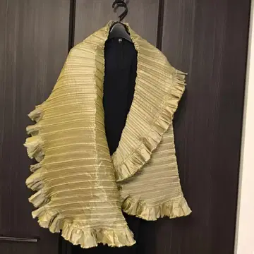 머플러 넓은 폭 골드 플리츠