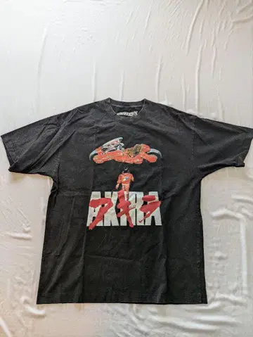 AKIRA 빈티지 가공 T셔츠 아키라