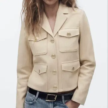 ZARA 골드 버튼 크롭 자켓 베이지 XS