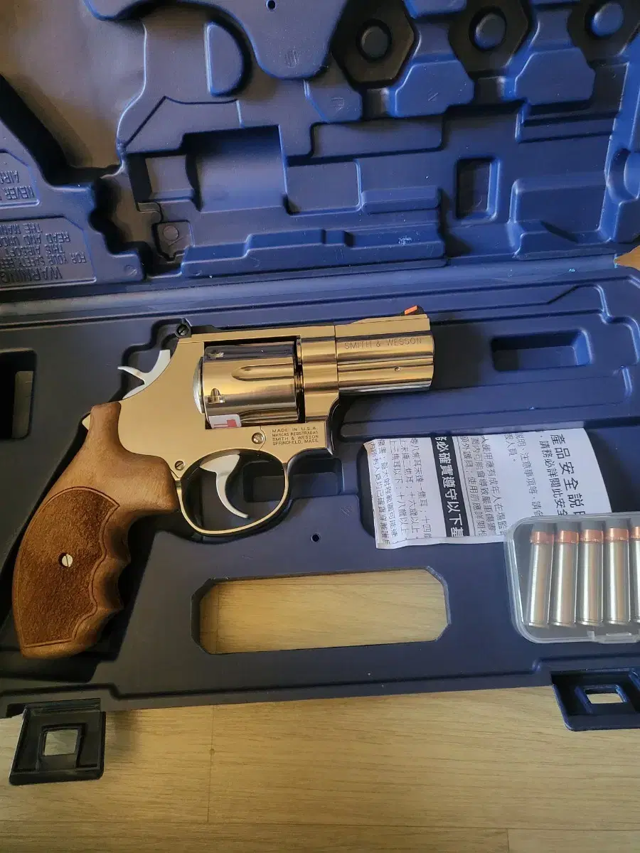 Ares Smith & Wesson 2-inch Full Metal Revolver #gbb건,#bb탄총,#리볼버 on Bunjang  Global Site.