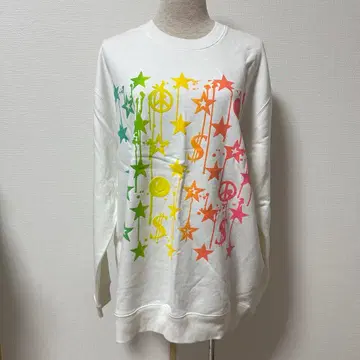 택 포함 미사용 새상품 스터드 머핀 별 프린트 화이트 맨투맨