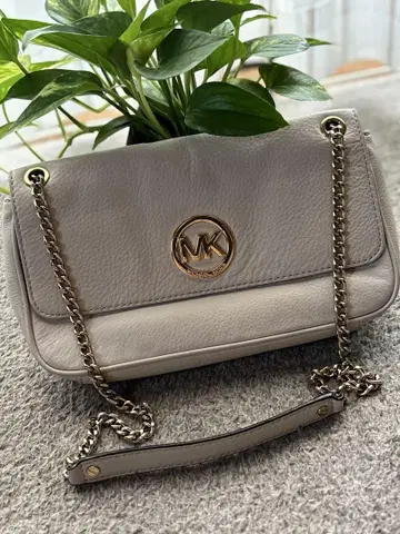 Michael Kors 라이트 그레이 숄더백