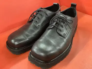 자라 ZARA 비브람 콜라보 스퀘어토 신발 EUR41 컨디션 최상