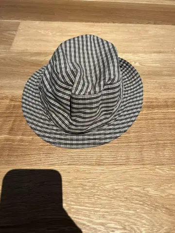 A.P.C. 체크 무늬 버킷햇