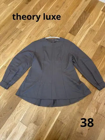 띠어리 럭스 theory luxe 새상품급 티셔츠 상의 38
