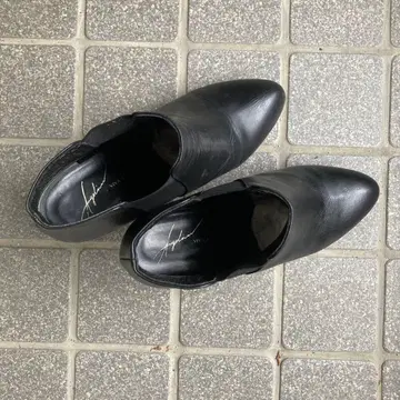 비바 앙제리나 가죽 숏부츠