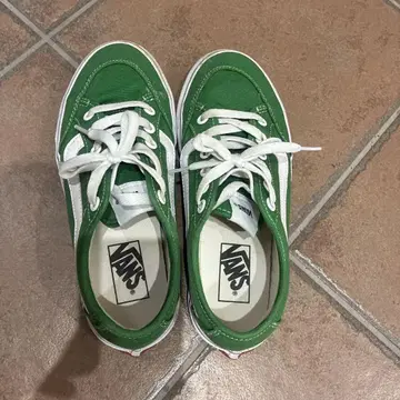 VANS 그린 스니커즈