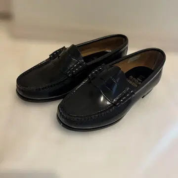 1회 사용 새상품급 22cm REGAL 블랙 가죽 로퍼