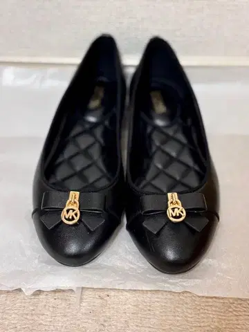MICHAEL KORS 플랫슈즈