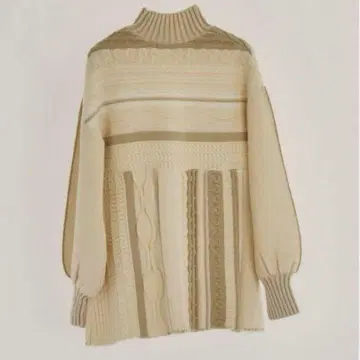 Eaphi strata design knit 아이보리