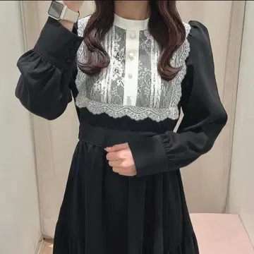 An MILLE 요크 레이스 플레어 OP