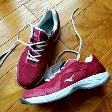 Mizuno 스니커즈 빨간색 23cm 미사용 새상품 택 포함