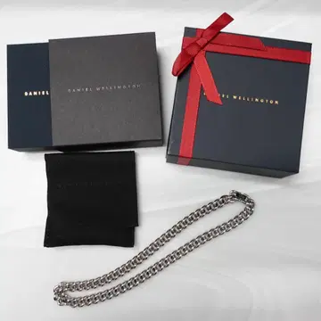 Daniel Wellington 다니엘 웰링턴 목걸이