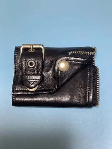 뷰티풀피플 블랙 3단 폴더형 지갑