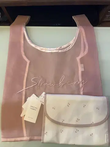 젤라또피케 케이스 & 에코백