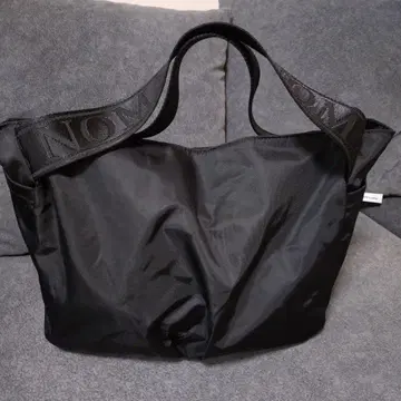 NOMADIS 노마디스 BASQUE 나일론 토트백 블랙