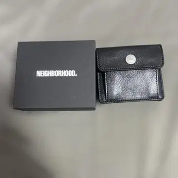 NEIGHBORHOOD 블랙 가죽 접이식 지갑