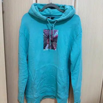 VOLCOM 아쿠아 후드티 M 사이즈