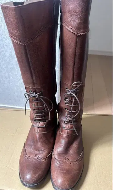 펠리시모 천연 가죽 레이스업 롱 부츠 모리걸