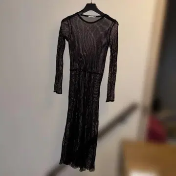 시착만 한 상품 새상품급 블랙 메쉬 롱 원피스 긴팔 ZARA 자라